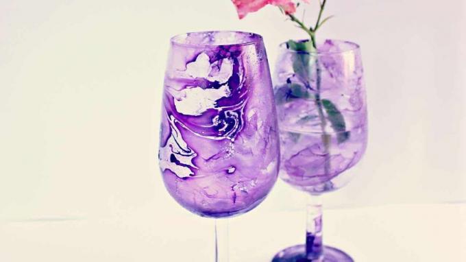 Diy mramorované sklenice na víno