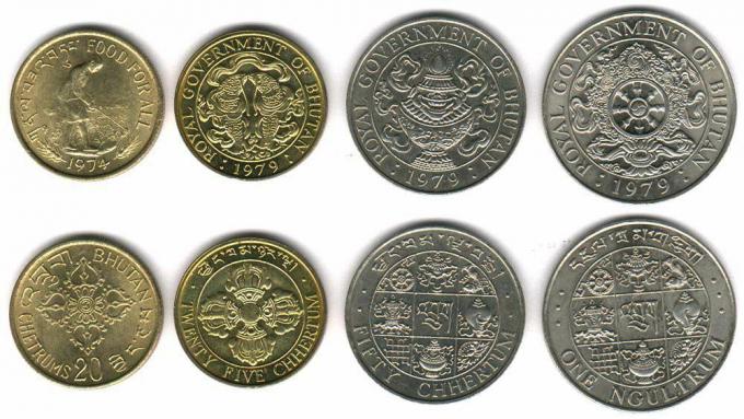 Tieto mince v súčasnosti v Bhutáne kolujú ako peniaze.