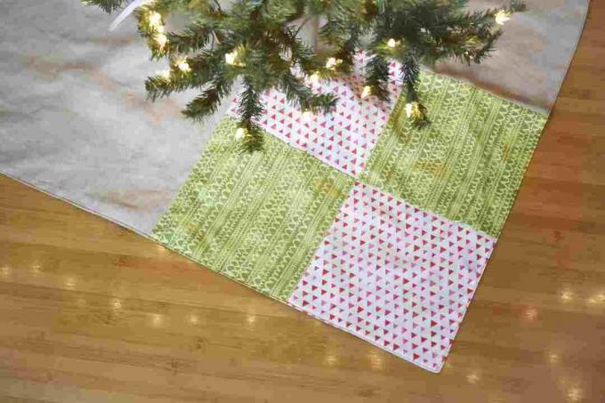 Paprastas Patchwork kvadratinis Kalėdų eglutės sijonas