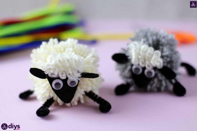 Diy grappige pom pom schapen voor kinderen