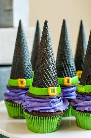 Halloween Witches Hat Cupcakes