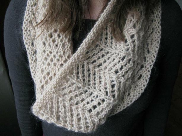 Avena cowl