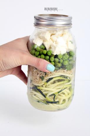 Zucchini-Nudelsalat Einmachglas