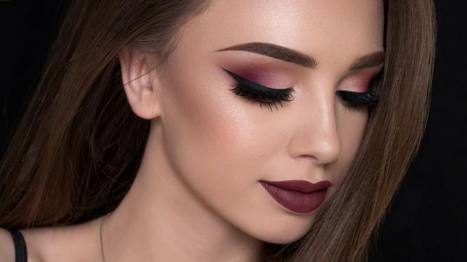 Burgundy bold bold makeup tutorial