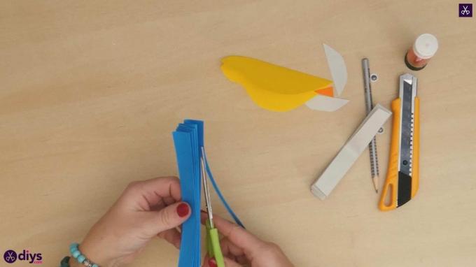 DIY easy paper bird step 7a