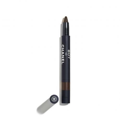 Pomladni trendi ličenja 2021: svinčnik za oči Chanel Boy de Chanel 3 v 1 v rjavi barvi