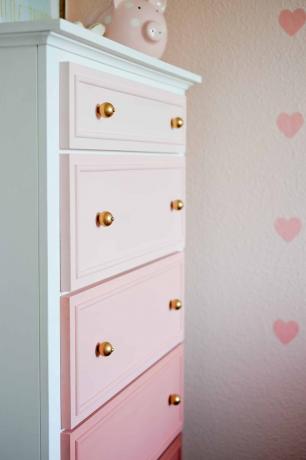 Roze ombre geverfd dressoir