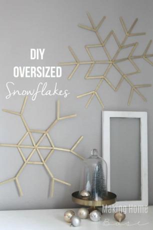 DIY übergroße Schneeflocken für die Wand