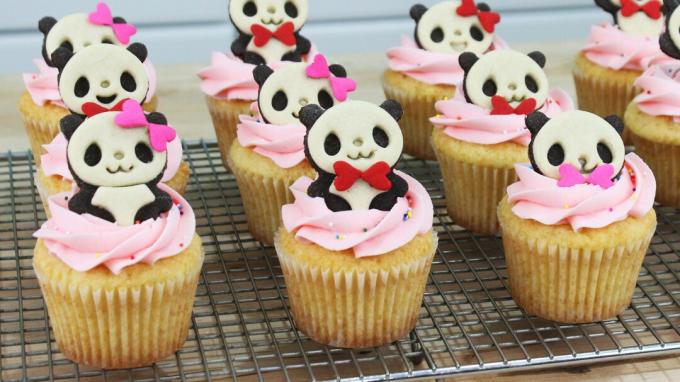 Panda cupcake recept