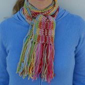 La frange fait une belle finition pour les écharpes au crochet ou tricotées.