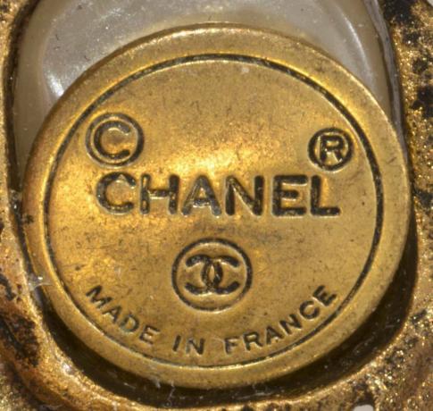 „Chanel“ turas nuo 1970 -ųjų iki devintojo dešimtmečio pradžios „Signature Cartouche“