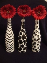 Vasos para garrafas de vinho pintados com leopardo